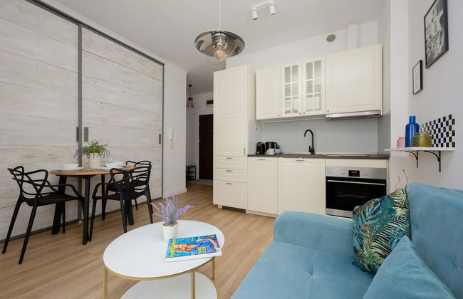 Apartment With Bath in Warsaw by Renters - Photo 6