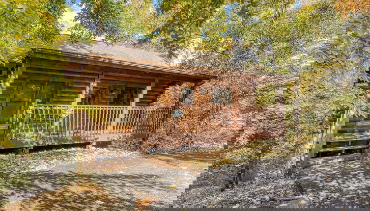 Foto 1 - Cuddlin' Up, Er209 - Luxury At Its Finest And Location That Can't Be Beat! 2 Bedroom Cabin by RedAwning