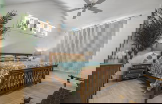 Photo 2 - Sea Glass Cottage
