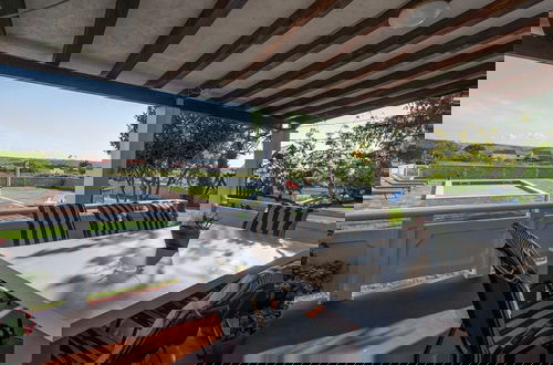Foto 1 - House Rose With Garden and Pool