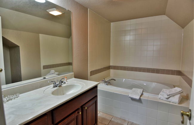 Unit 302 2 BD/ 2 BA Condo - Photo 15