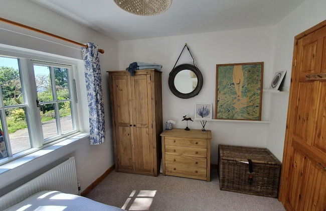 2 Bed Cottage - Sleeps 4 - Garden, Pets, Wifi - Foto 2