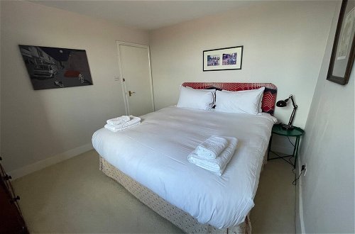 Photo 8 - Modern & Cosy 1 Bedroom Top Floor Flat in East Dulwich