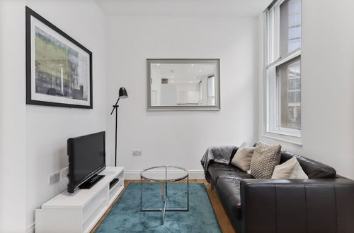 Photo 1 - Cosy 1 Bed Apartment by Liverpool Street