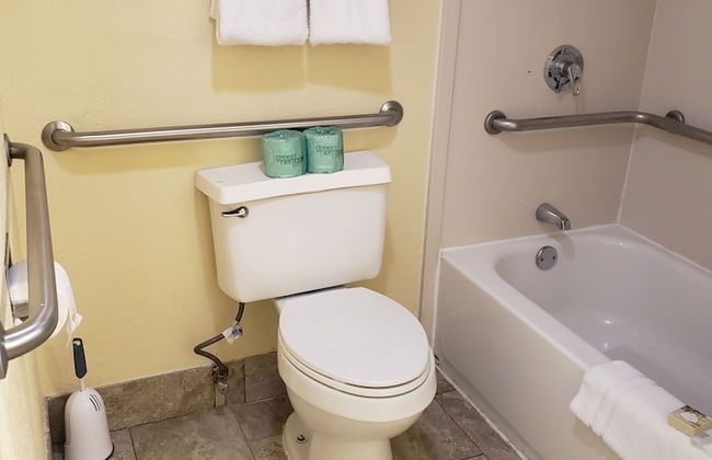 Affordable Suites of America Grand Rapids - Photo 27