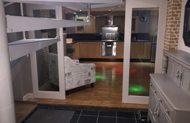 Large 2-bed House Derbyshire off Chatsworth rd - Foto 5