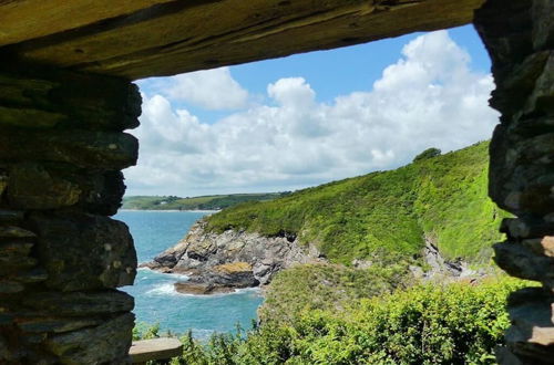 Photo 25 - Cosy & Quirky Cottage nr Kynance Cove