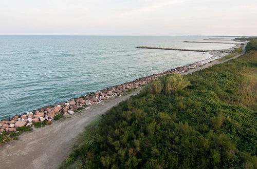 Photo 33 - Expansive Apartment in Rosolina Mare near Beach