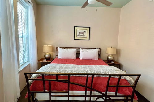 Photo 25 - Bisbee Brownstone Suites