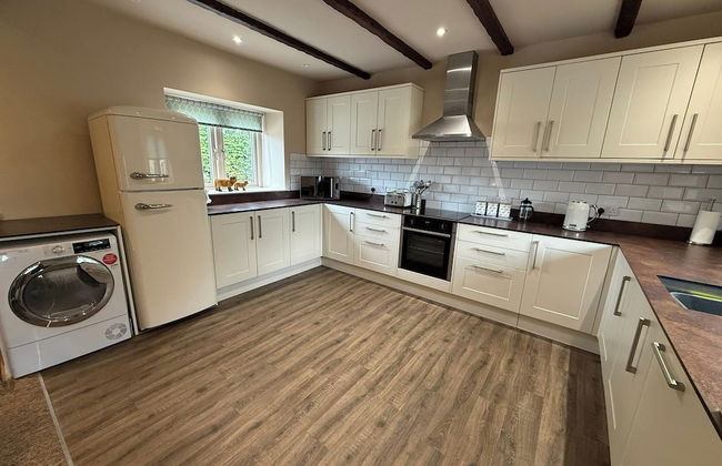 4 Bed - Historic Inn & Cider Pub - Free Parking - Foto 10