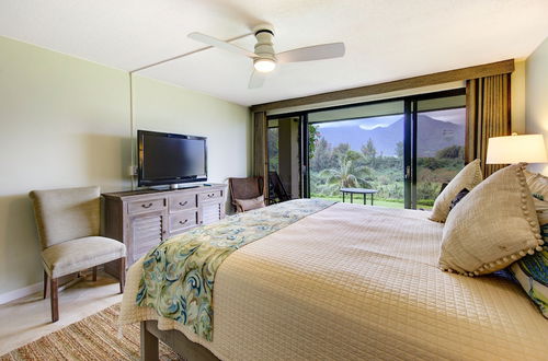 Photo 3 - Hanalei Bay Resort 2 Bedroom Condo by RedAwning