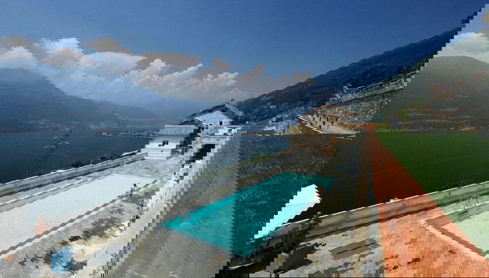 Primary image