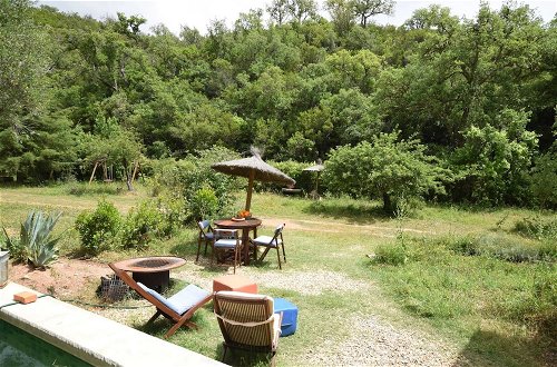 Photo 8 - Serene Cottage in Sao Luis With Barbecue