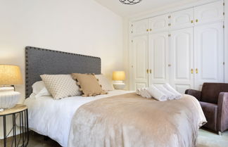 Photo 2 - Cozy & Bright Apartment in the Center of Granada. Reyes Católicos