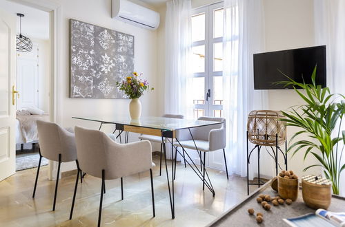 Photo 6 - Cozy & Bright Apartment in the Center of Granada. Reyes Católicos