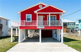 Photo 1 - Red Robyn by Meyer Vacation Rentals