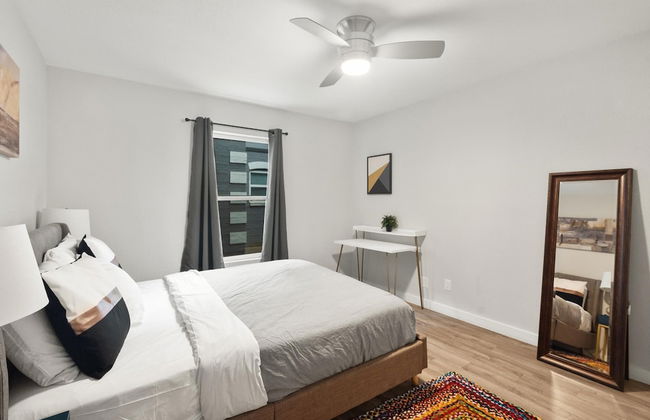 Stylish 2BR Near UT Hyde Park Evonify - Foto 39