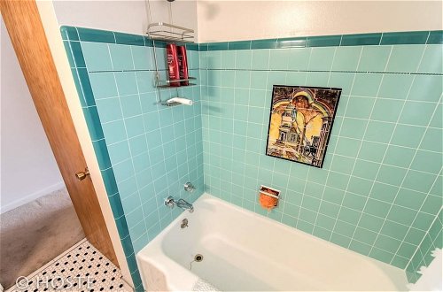Photo 15 - 1 Br70's Inspired Comfy Condoclose to Broadmoor