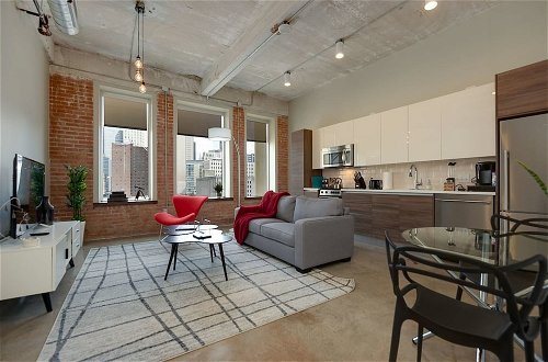 Photo 1 - Gorgeous 1 Bedroom in Historic Building, Downtown