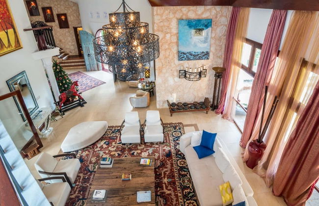 5-star Villa for Rent in Moroccan-style at Casa de Campo - Large Pool Jacuzzi Staff - Foto 29