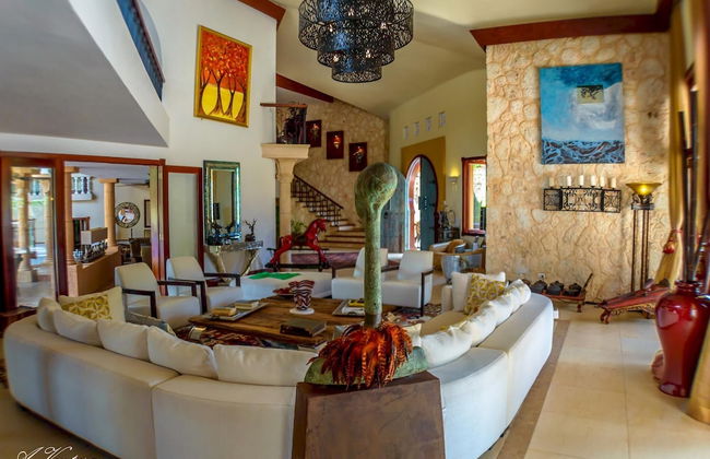 5-star Villa for Rent in Moroccan-style at Casa de Campo - Large Pool Jacuzzi Staff - Foto 4