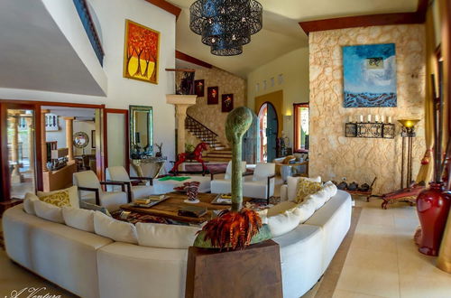 Photo 4 - 5-star Villa for Rent in Moroccan-style at Casa de Campo - Large Pool Jacuzzi Staff