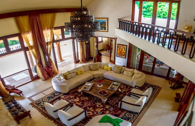 5-star Villa for Rent in Moroccan-style at Casa de Campo - Large Pool Jacuzzi Staff - Foto 12