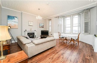 Photo 3 - Stunning 2-bed Apartment in Weston-super-mare