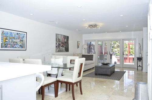 Foto 4 - 2 Bedroom Homes in North Miami by TMG