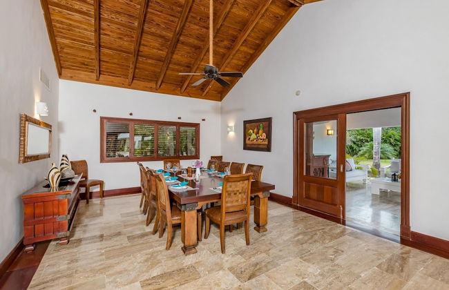 Casa de Campo Villa Luxurious Property up to 12 People With Pool Jacuzzi BBQ Golf - Foto 33