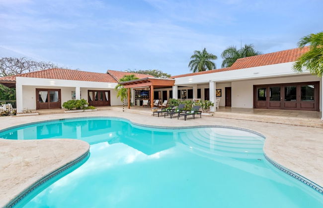 Casa de Campo Villa Luxurious Property up to 12 People With Pool Jacuzzi BBQ Golf - Foto 40