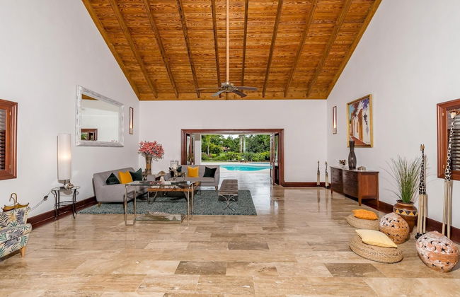 Casa de Campo Villa Luxurious Property up to 12 People With Pool Jacuzzi BBQ Golf - Foto 22