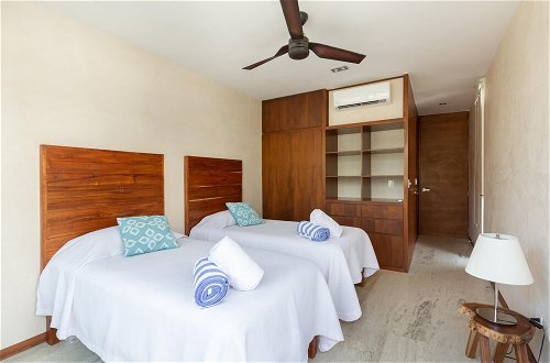 Photo 10 - 2BR Bungaloos PH Private Pool Gated Community Security 24 7 Concierge