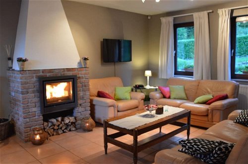 Foto 7 - Modern Holiday Home in Stavelot With Fireplace