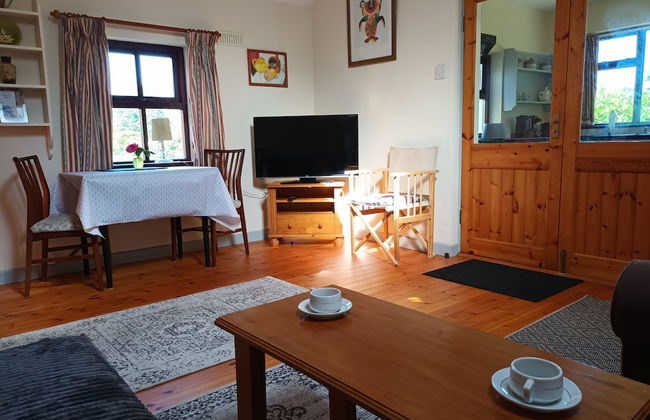 Sea View 1-bed Cottage With Private Garden - Photo 8