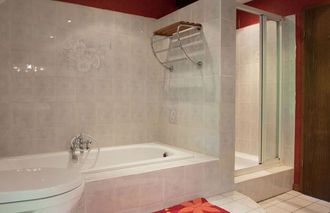 Desnie Farmhouse With Pool - Foto 14
