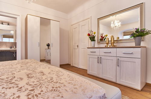 Photo 5 - Charles Bridge Royal Apartment