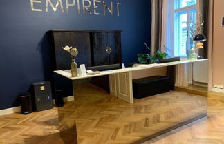 Photo 2 - EMPIRENT Grand Central Apartments