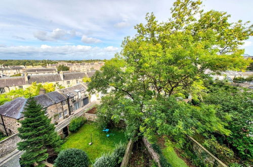 Foto 33 - Bright and Spacious 4-bedroom Apart in Stockbridge