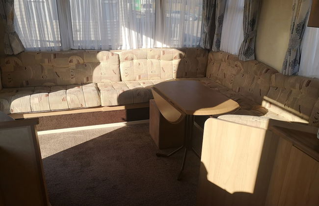 Lovely 2-bed Caravan in Walton on the Naze - Foto 2