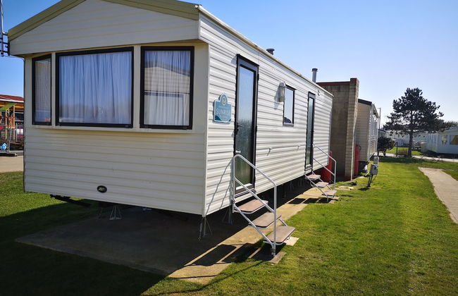 Lovely 2-bed Caravan in Walton on the Naze - Foto 16
