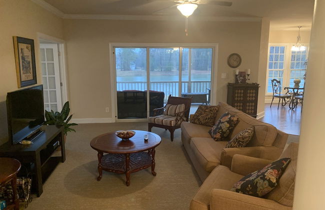 The Village at RiverLanding - Photo 31
