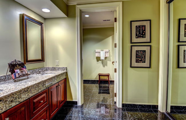 The Village at RiverLanding - Photo 34