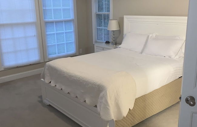 The Village at RiverLanding - Photo 10