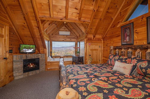 Photo 50 - Picture Perfect- Seven Bedroom Cabin