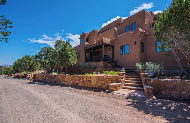 Casa de Paz - Photo 1