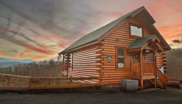 Photo 1 - Howling Wolf - One Bedroom Cabin