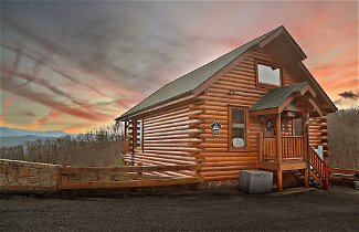 Foto 1 - Howling Wolf - One Bedroom Cabin