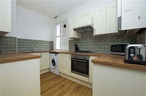 Photo 8 - Norton Apartment by Brighton Holiday Lets