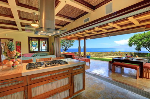 Foto 5 - Aloha Spirit Maui 2 Bedroom Home by RedAwning